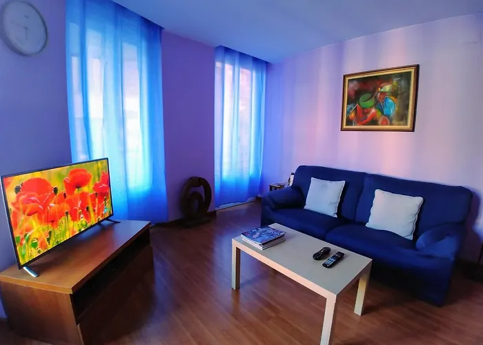 Prada Borges ゲストハウス レオン